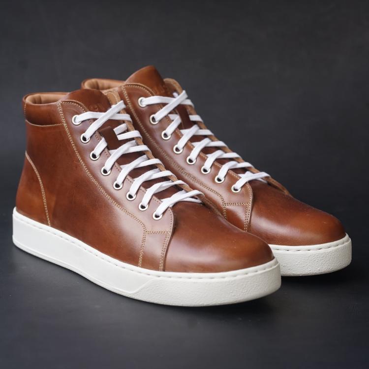 Songo High Top Rubber Sole Sneakers with Pull Up Leather